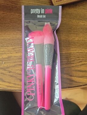 Brush Set - Pink Makeup Brushes